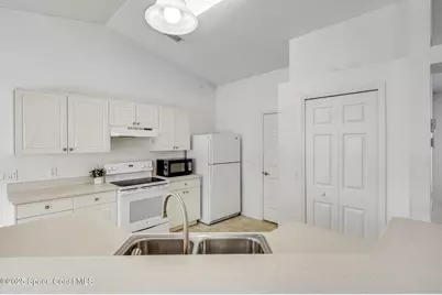 735 Crestline Lane NE, Palm Bay, FL 32907 - Photo 7