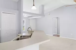 735 Crestline Ln NE, Palm Bay, FL 32907 - Photo 15