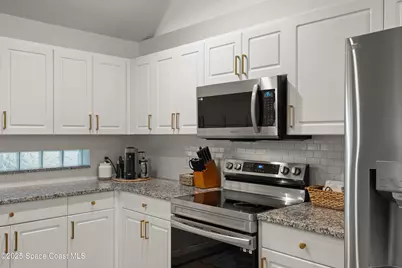 2754 Bradfordt Drive, Melbourne, FL 32904 - Photo 11