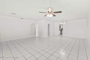 402 SW Sansom Ln, Port Saint Lucie, FL 34953 - Photo 9