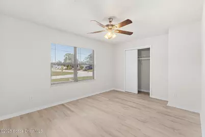 402 SW Sansom Lane, Port Saint Lucie, FL 34953 - Photo 17