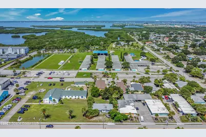 450 S Brevard Avenue, Cocoa Beach, FL 32931 - Photo 23