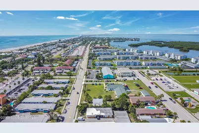 450 S Brevard Avenue, Cocoa Beach, FL 32931 - Photo 25