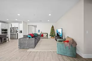 2846 Silverlefe Ln, Melbourne, FL 32940 - Photo 11