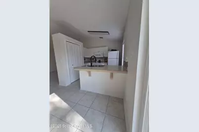 1042 SE Lava Street SE, Palm Bay, FL 32909 - Photo 11