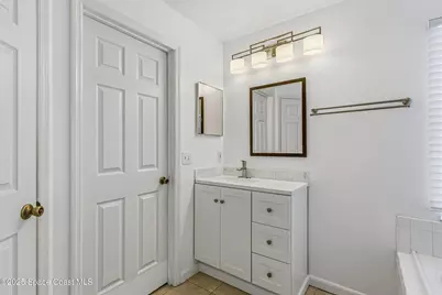 152 Greenbrier Avenue NW, Palm Bay, FL 32907 - Photo 25