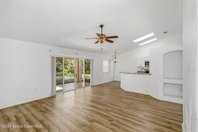 152 Greenbrier Avenue NW, Palm Bay, FL 32907 - Photo 9