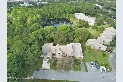 2020 Vero South Circle SW #4, Vero Beach, FL 32962 - Photo 17