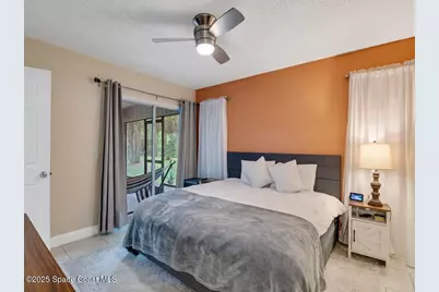 2020 Vero South Circle SW #4, Vero Beach, FL 32962 - Photo 11