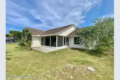 3662 Heron Drive, Melbourne, FL 32901 - Photo 9