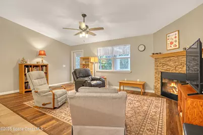 1081 Meadowbrook Road NE, Palm Bay, FL 32905 - Photo 9