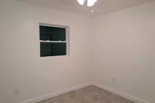 2031 Maid Marian Ln, Melbourne, FL 32935 - Photo 5