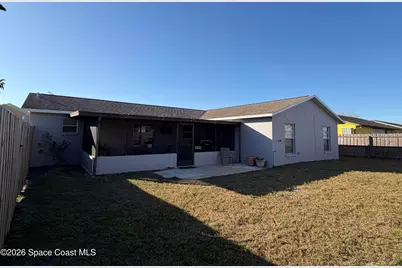 220 Cinnamon Lake Circle, Melbourne, FL 32901 - Photo 17