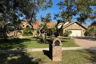 588 Peregrine Dr, Indialantic, FL 32903 - Photo 3