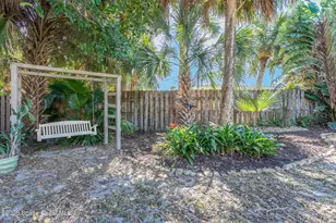 905 S Brevard Ave, Cocoa Beach, FL 32931 - Photo 27