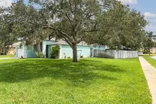 2001 Sierra St, Melbourne, FL 32935 - Photo 5