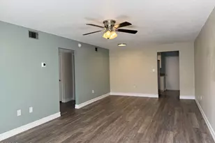 190 E Olmstead Dr, Titusville, FL 32780 - Photo 7