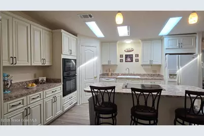 927 Yew Street, Barefoot Bay, FL 32976 - Photo 11