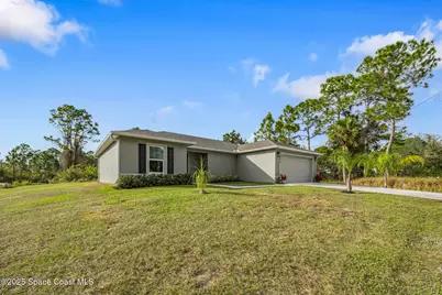 3070 Gaffney Avenue SE, Palm Bay, FL 32909 - Photo 5