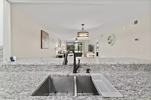 3160 N Atlantic Ave, Cocoa Beach, FL 32931 - Photo 9