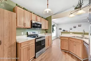 1652 La Maderia Dr SW, Palm Bay, FL 32908 - Photo 19