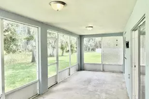1652 La Maderia Dr SW, Palm Bay, FL 32908 - Photo 33