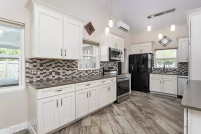 33 W Melbourne Avenue, Melbourne, FL 32901 - Photo 9