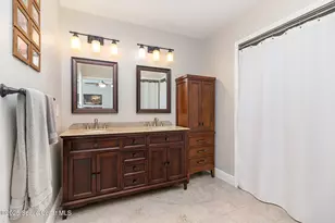 742 Pine Island Dr, Melbourne, FL 32940 - Photo 15