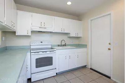 1202 Linmoor Circle NE, Palm Bay, FL 32907 - Photo 11