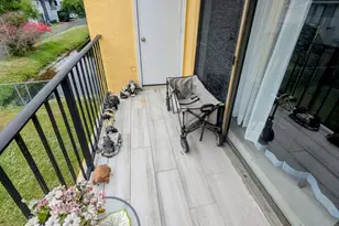 584 N Wickham Rd, Melbourne, FL 32935 - Photo 17