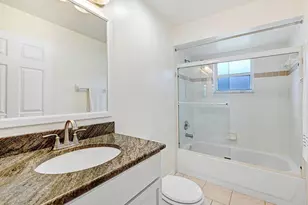 654 Sheridan Woods Dr, Melbourne, FL 32904 - Photo 25