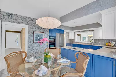 1903 Bay Road #205, Vero Beach, FL 32963 - Photo 7