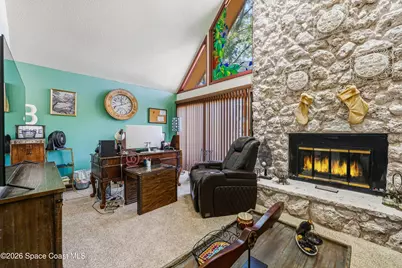 951 Pembroke Avenue NE, Palm Bay, FL 32907 - Photo 17