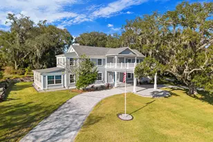 875 N Indian River Dr, Cocoa, FL 32922 - Photo 1