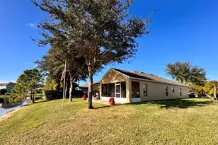 217 Briarcliff Cir, Sebastian, FL 32958 - Photo 25