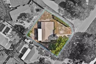 100 Charles Dr, Melbourne, FL 32935 - Photo 45