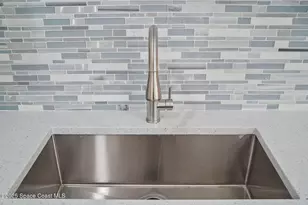 100 Charles Dr, Melbourne, FL 32935 - Photo 15