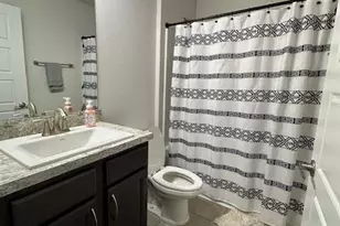208 Lagoon Mist Ct, Oak Hill, FL 32759 - Photo 5