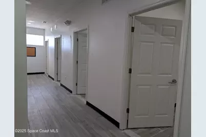 301 W Hibiscus Boulevard, Melbourne, FL 32901 - Photo 11