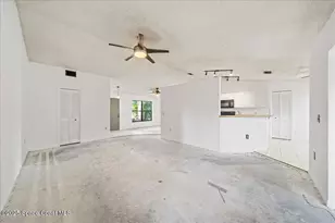 1639 Sweetwood Dr, Melbourne, FL 32935 - Photo 9