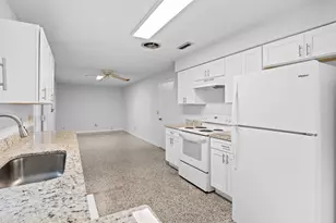 905 Lisa Dr, Titusville, FL 32780 - Photo 7