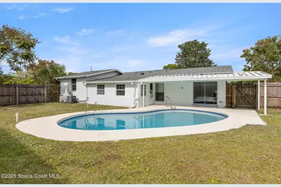 668 Thomas Jefferson Lane, Melbourne, FL 32904 - Photo 39