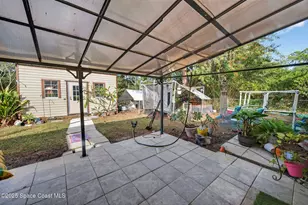 489 Santa Martia St SW, Palm Bay, FL 32908 - Photo 17