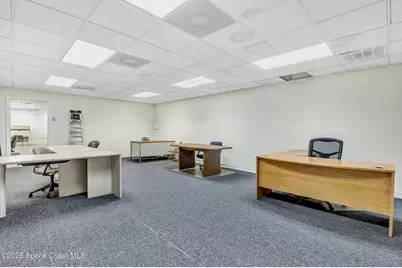 902 E New Haven Avenue, Melbourne, FL 32901 - Photo 23