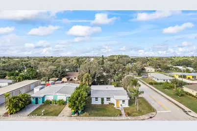 172 Woodland Avenue, Cocoa Beach, FL 32931 - Photo 33