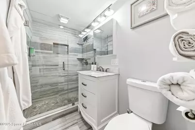 172 Woodland Avenue, Cocoa Beach, FL 32931 - Photo 19