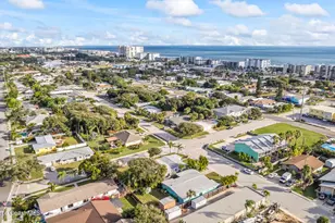 172 Woodland Ave, Cocoa Beach, FL 32931 - Photo 37