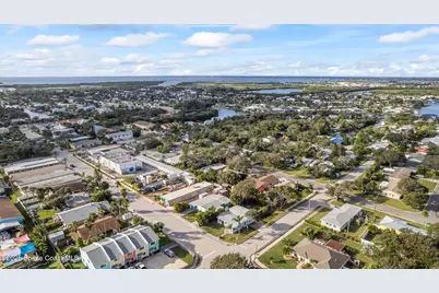 172 Woodland Avenue, Cocoa Beach, FL 32931 - Photo 45