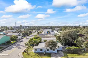 172 Woodland Ave, Cocoa Beach, FL 32931 - Photo 35