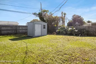 737 NE Badger Dr NE, Palm Bay, FL 32905 - Photo 23